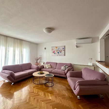 Apartmani Adria Trogir Exteriör bild